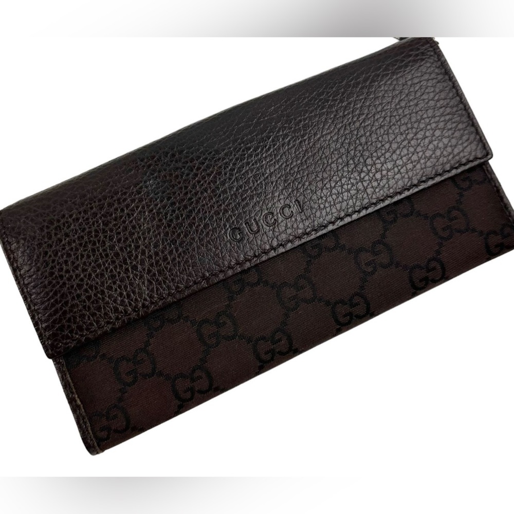 Gucci GG Canvas Flap Continental Wallet